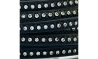 Cuir avec Swarovski 6mm....