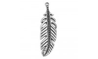 Plume pendentif de 60 mm....
