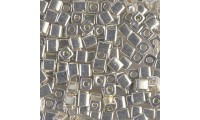 Cubes Miyuki 4 mm. Argent...
