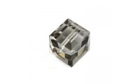 Cube 4mm. Diamant Noir