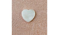Cœur de nacre à travers un...