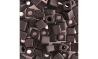 Miyuki Cubes 3 mm. Noir mat